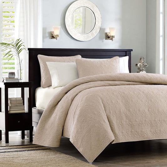 Quebec - Reversible Coverlet Set - Khaki