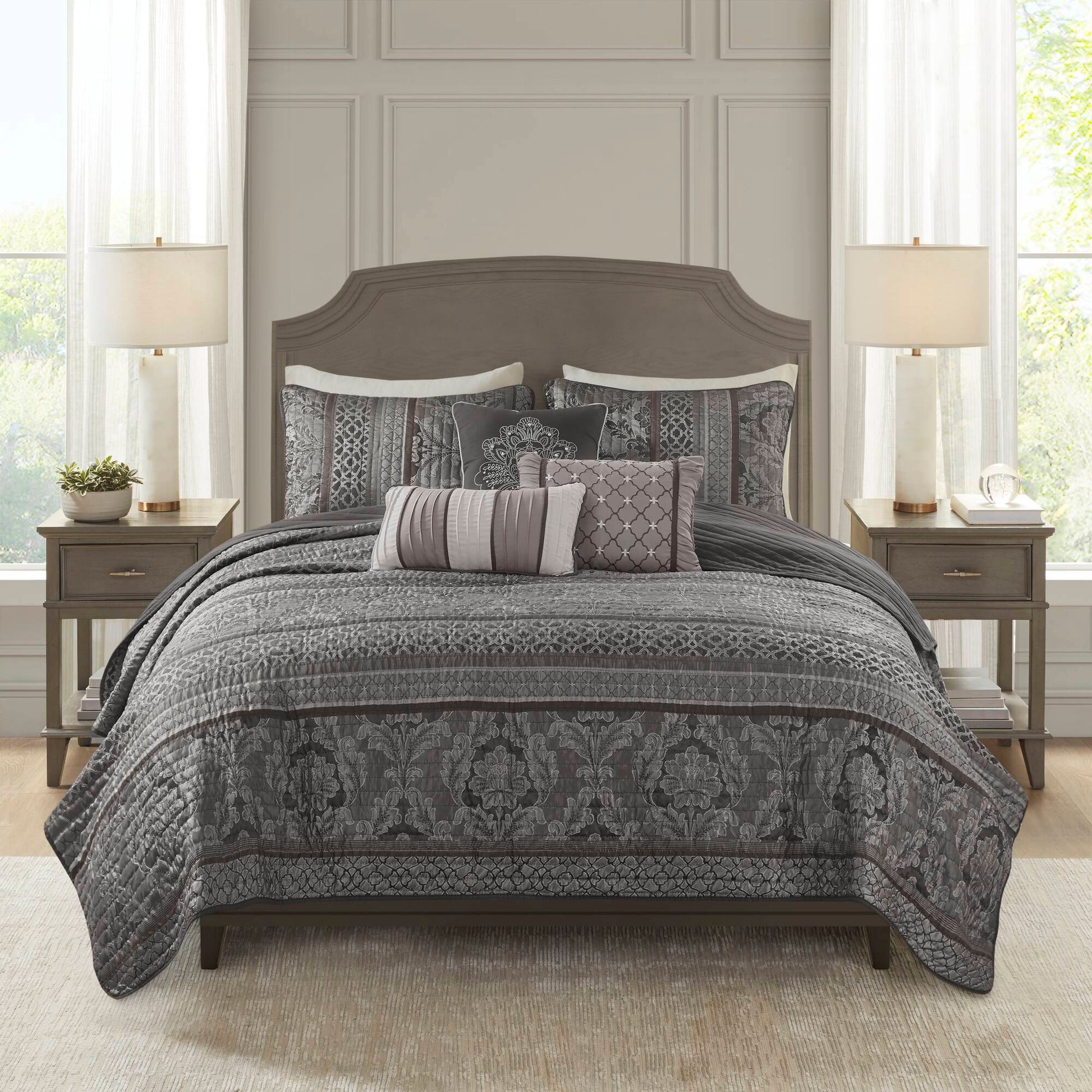 Bellagio - 6 Piece Full/Queen Quilt Set With Throw Pillows - Gray Madison Park