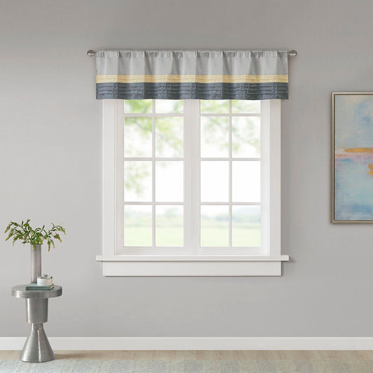 Amherst - Polyoni Pintuck Valance - Yellow