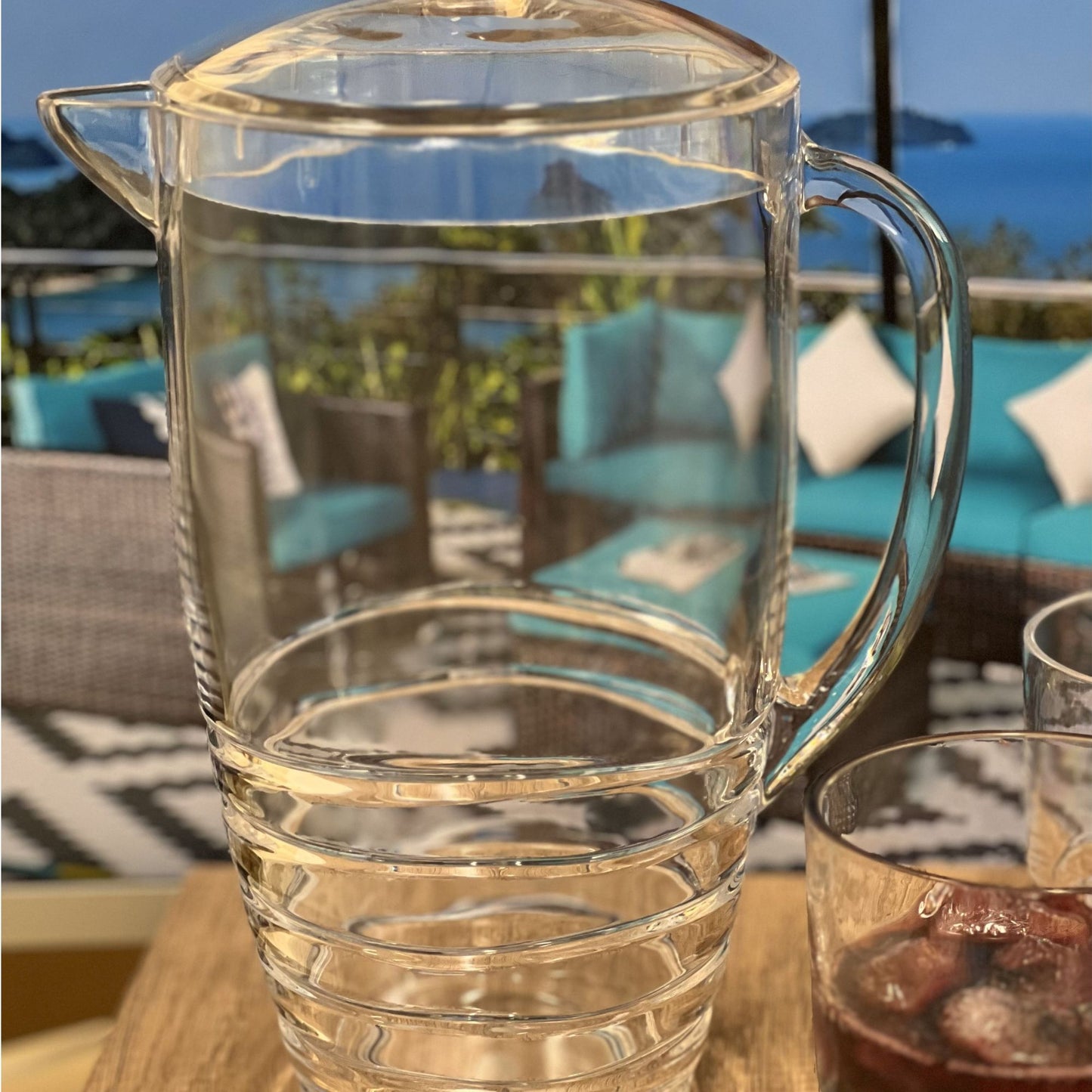 Swirl Unbreakable Plastic Water Pitcher With Lid And Spout Daily Nest