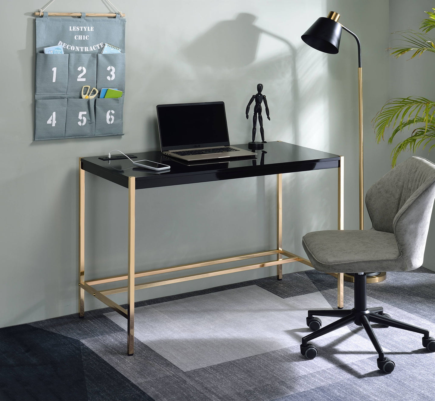 Midriaks - Writing Desk With USB Acme