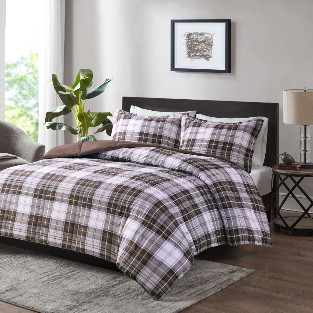 Parkston - King 3M Scotchgard Down Alternative All Season Comforter Set - Brown Madison Park Essentials