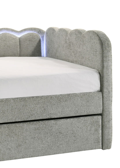 Melody - Daybed - Light Gray Crown Mark