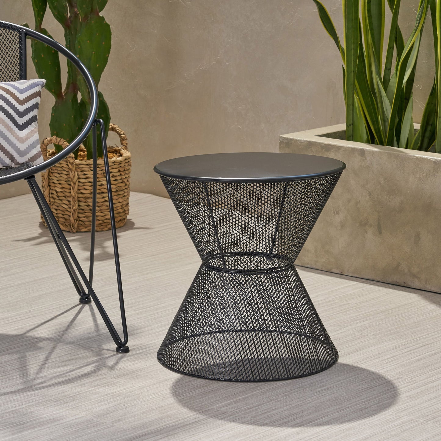 Nevada - Contemporary Side Table With Mesh Design Noble House