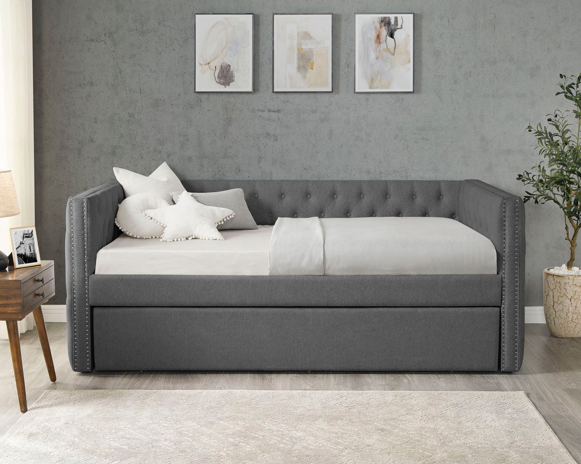 Trina - Daybed - Gunmetal Gray Crown Mark