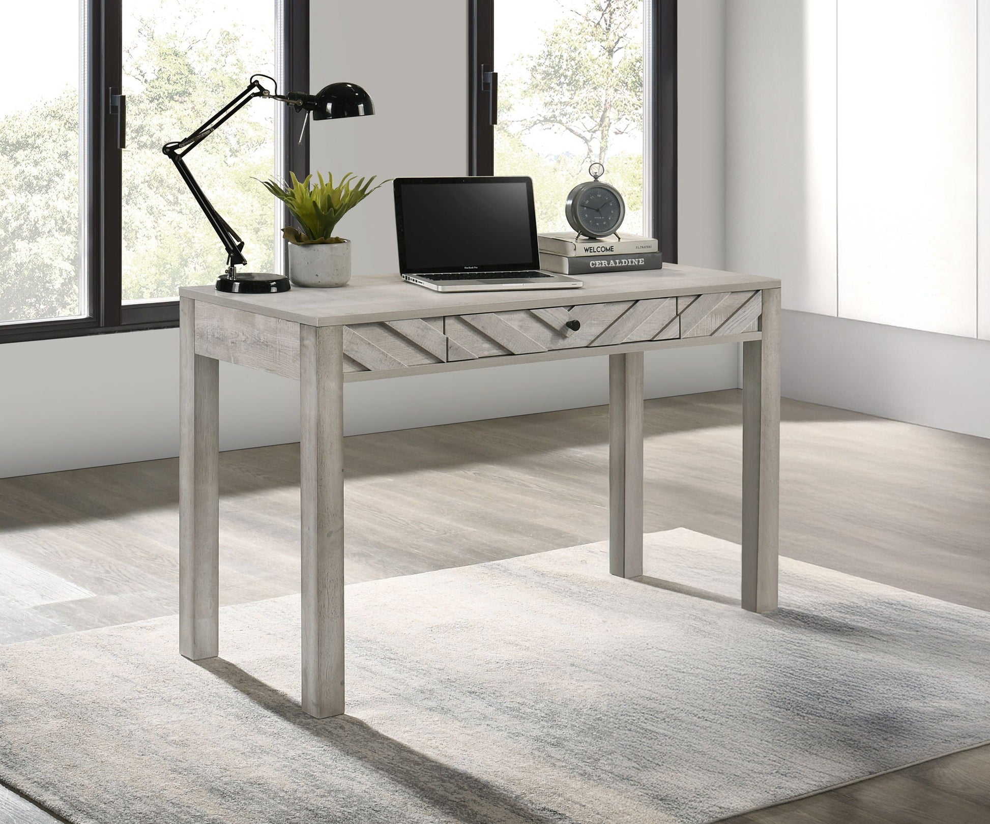 Valor - Writing Desk Crown Mark