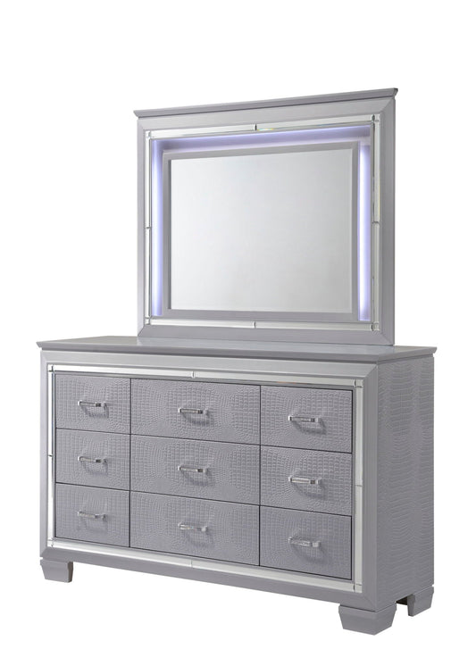 Lillian - Dresser Crown Mark
