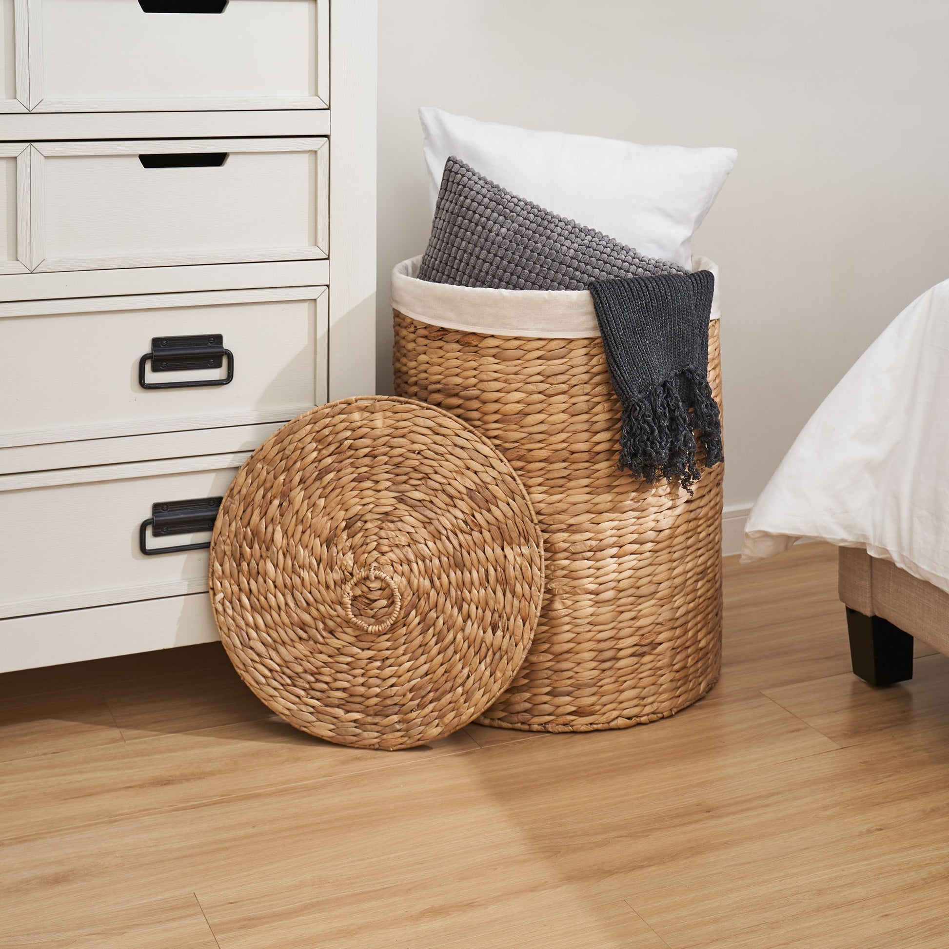 Round Tall Water Hyacinth Woven Wicker Laundry Hamper With Lid - For Clothes, Canvas, Toys And Book Storage With Removable Liner - 15" X 15" X 20" - Natural Brown Daily Nest
