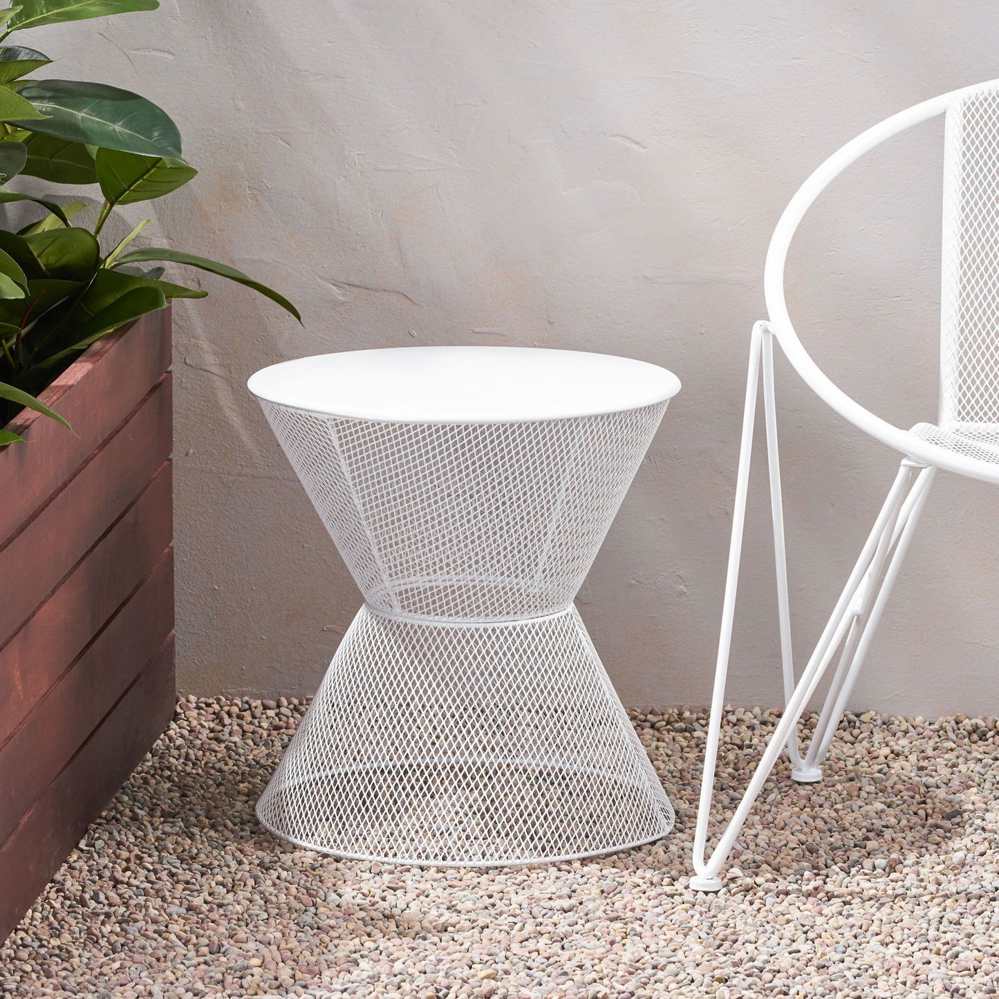 Nevada - Contemporary Side Table With Mesh Design Noble House
