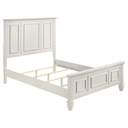Cortina - 4 Piece Queen Bedroom Set With Ornate Panels And Storage - Cream White Furniture Max