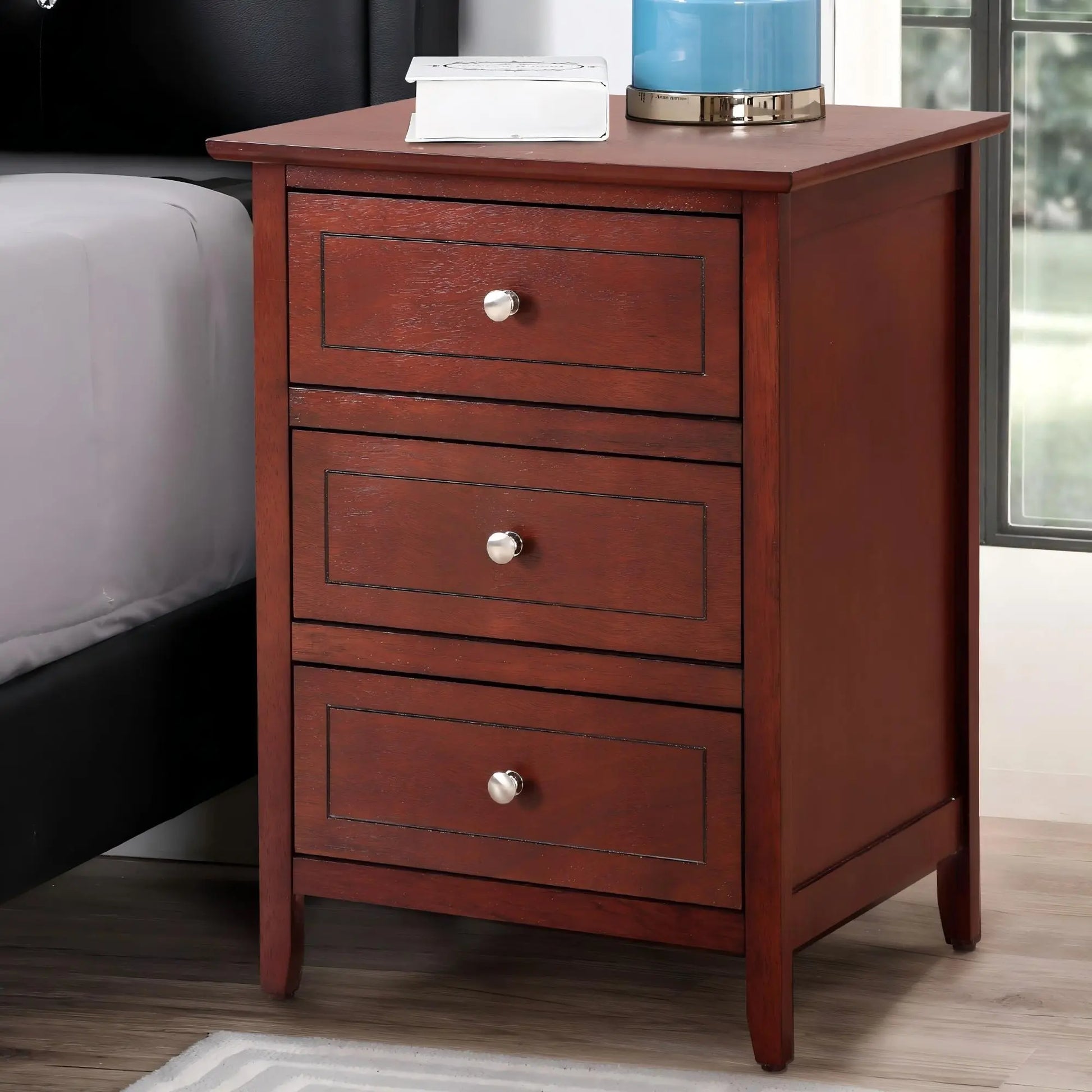 Dove Tailed Drawers 3 Drawer Nightstand Glory Furniture