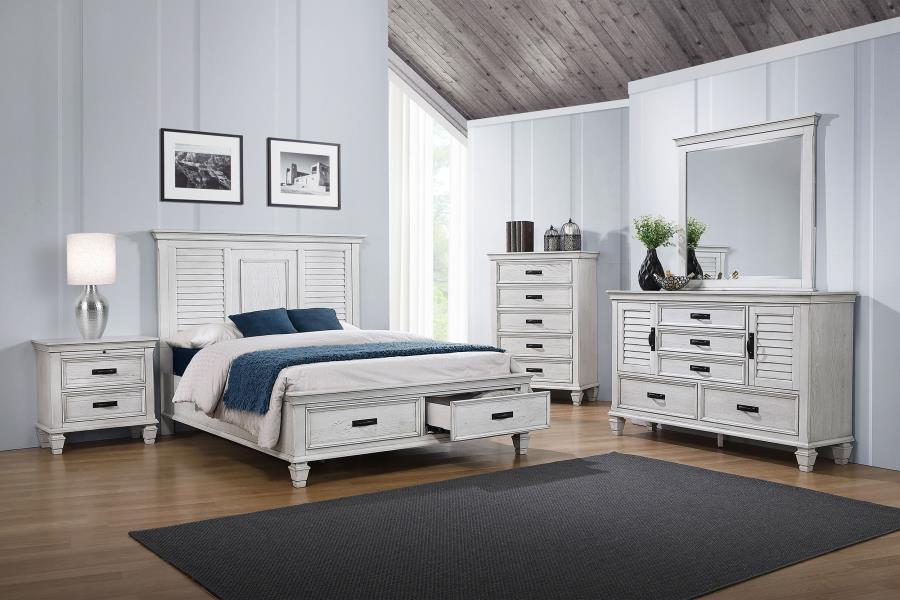 Franco - 5-Drawer Bedroom Chest CoasterEssence