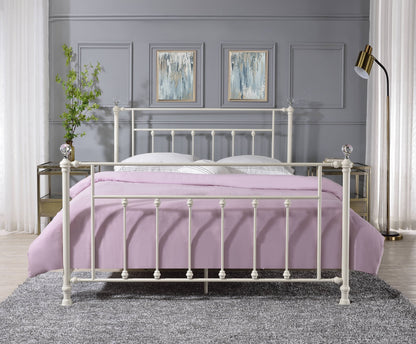 Comet - Bed, Elegant Spindle Design