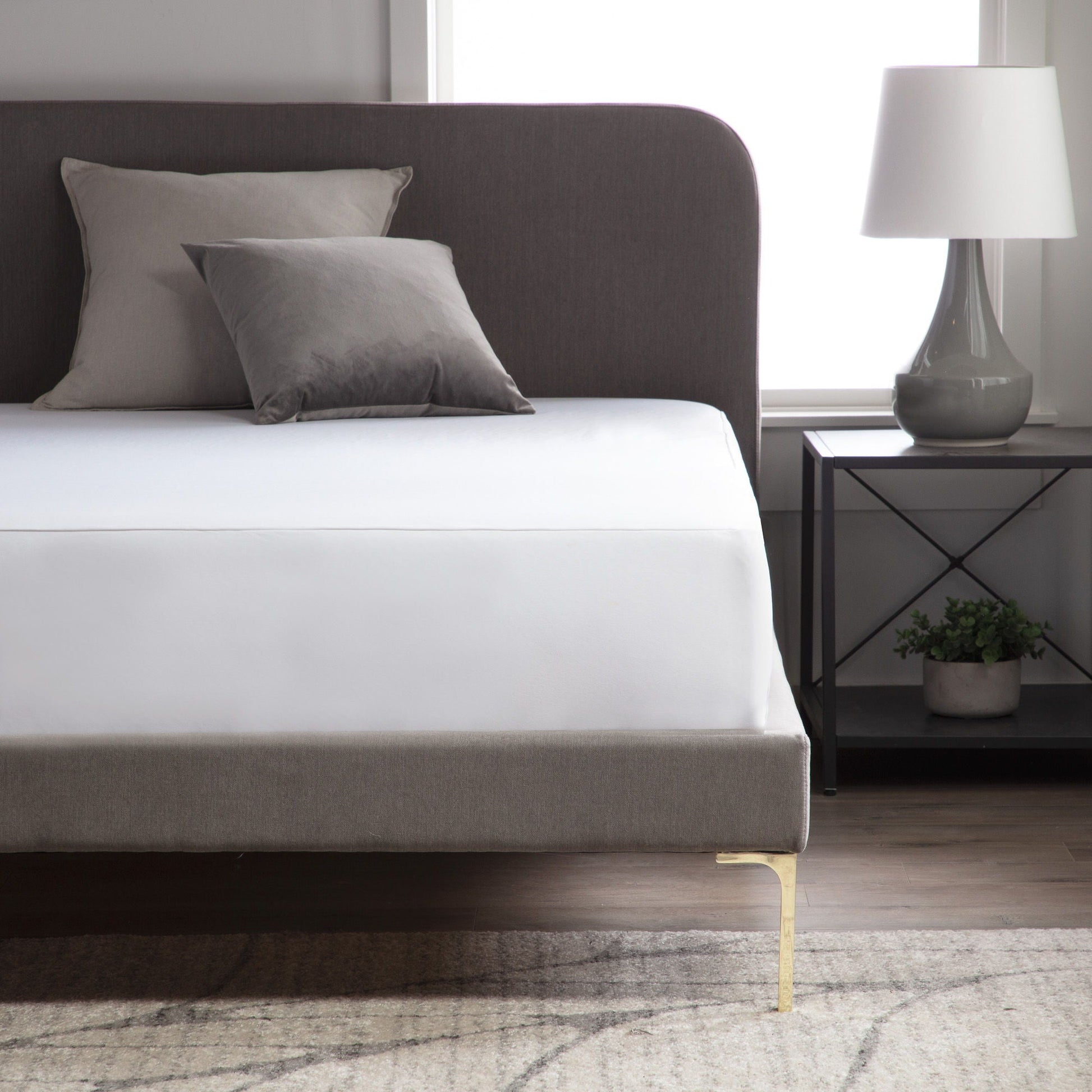 Weekender - Hotel-Grade 5-Sided Mattress Protector Weekender