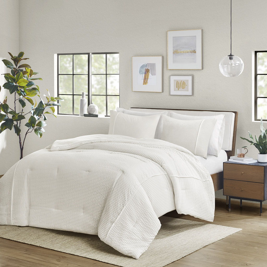 Apollo - 3 Piece Striped Seersucker Oversized Comforter Set - White