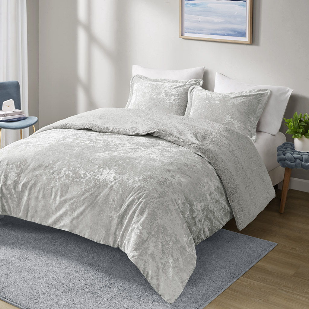 Mira - Crushed Velvet Sherpa Reversible Comforter Set - Silver Intelligent Design