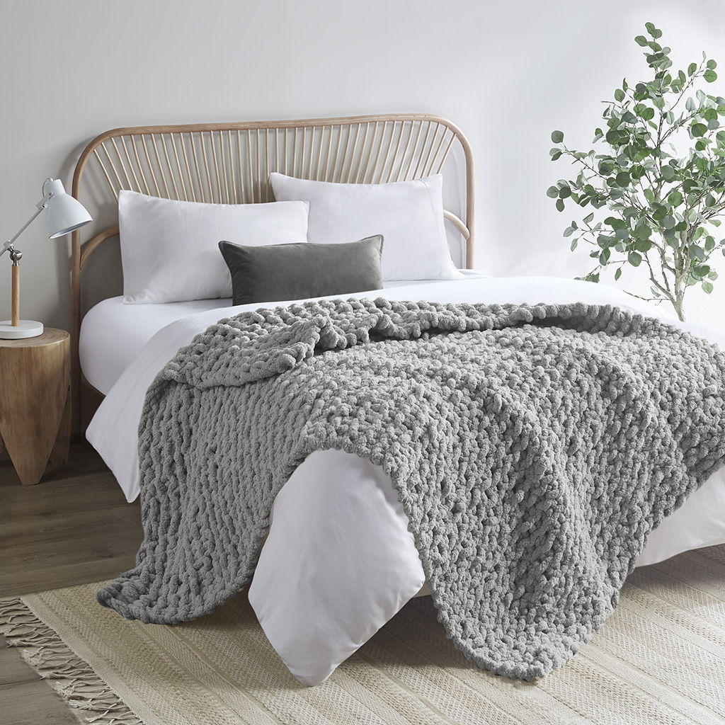 Chunky Knit Throw - Gray