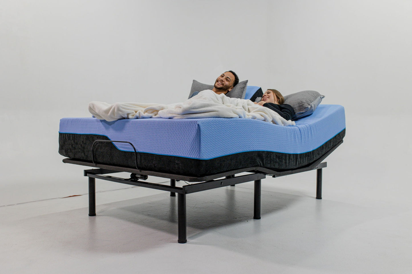 Refresh - 12" King Size Flex Head Latex Foam Hybrid Mattress And Adjustable Base Bundle - Blue Remedy Sleep