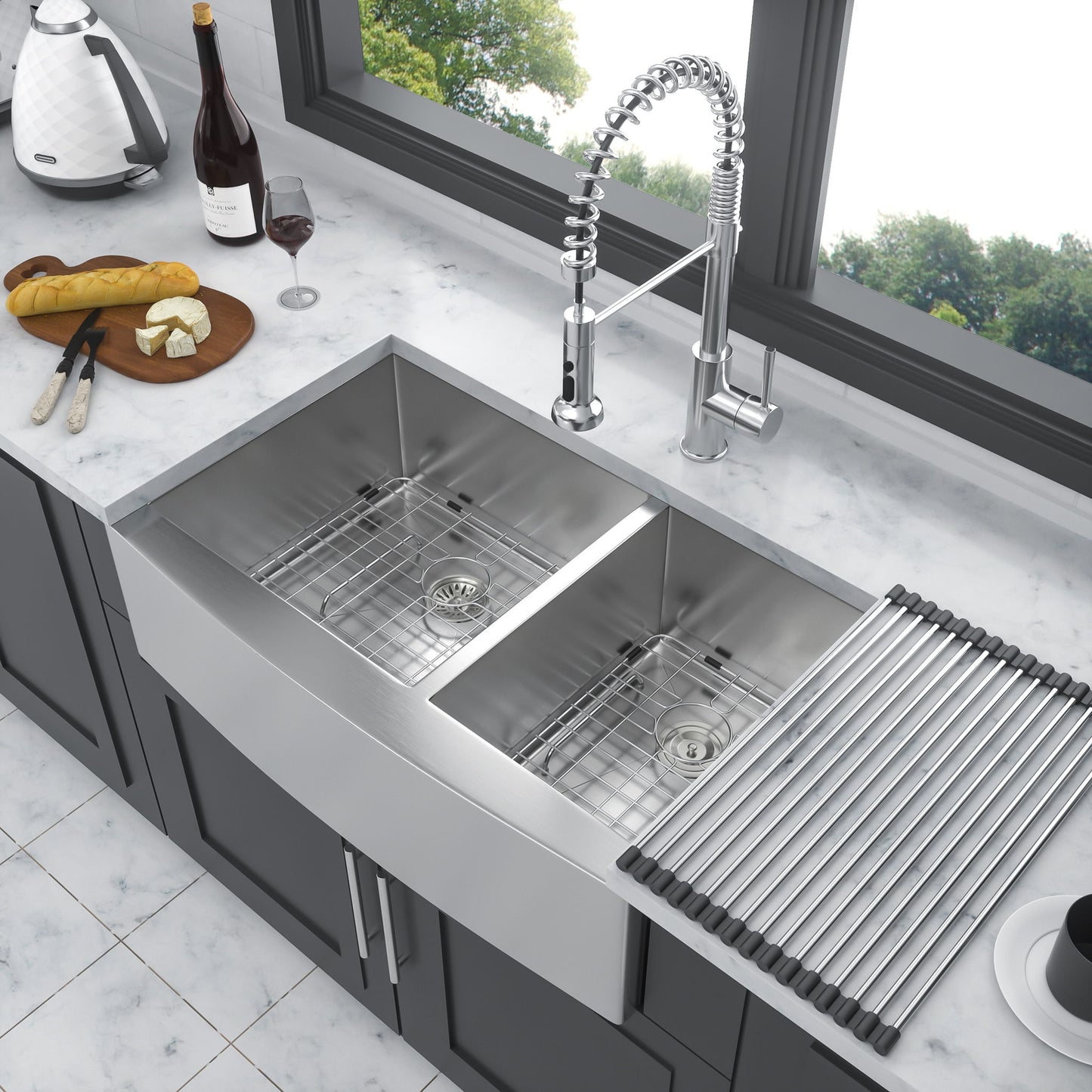 Farmhouse Sink With Double Bowl, 60 / 40 Daily Nest