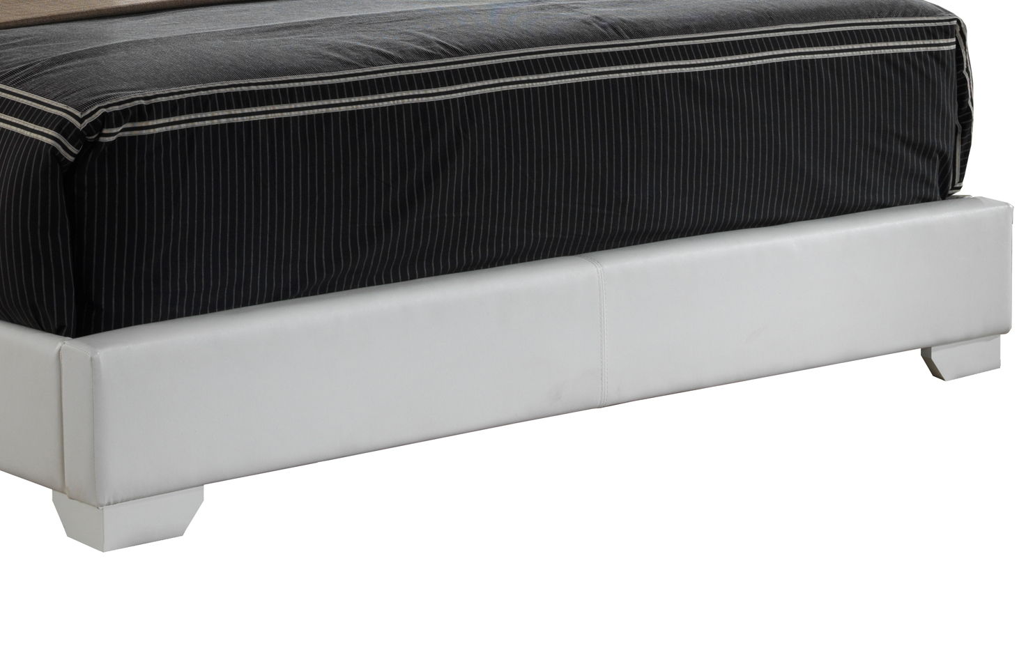 Elegant Platform Bed For Relaxed Spaces Glory Furniture