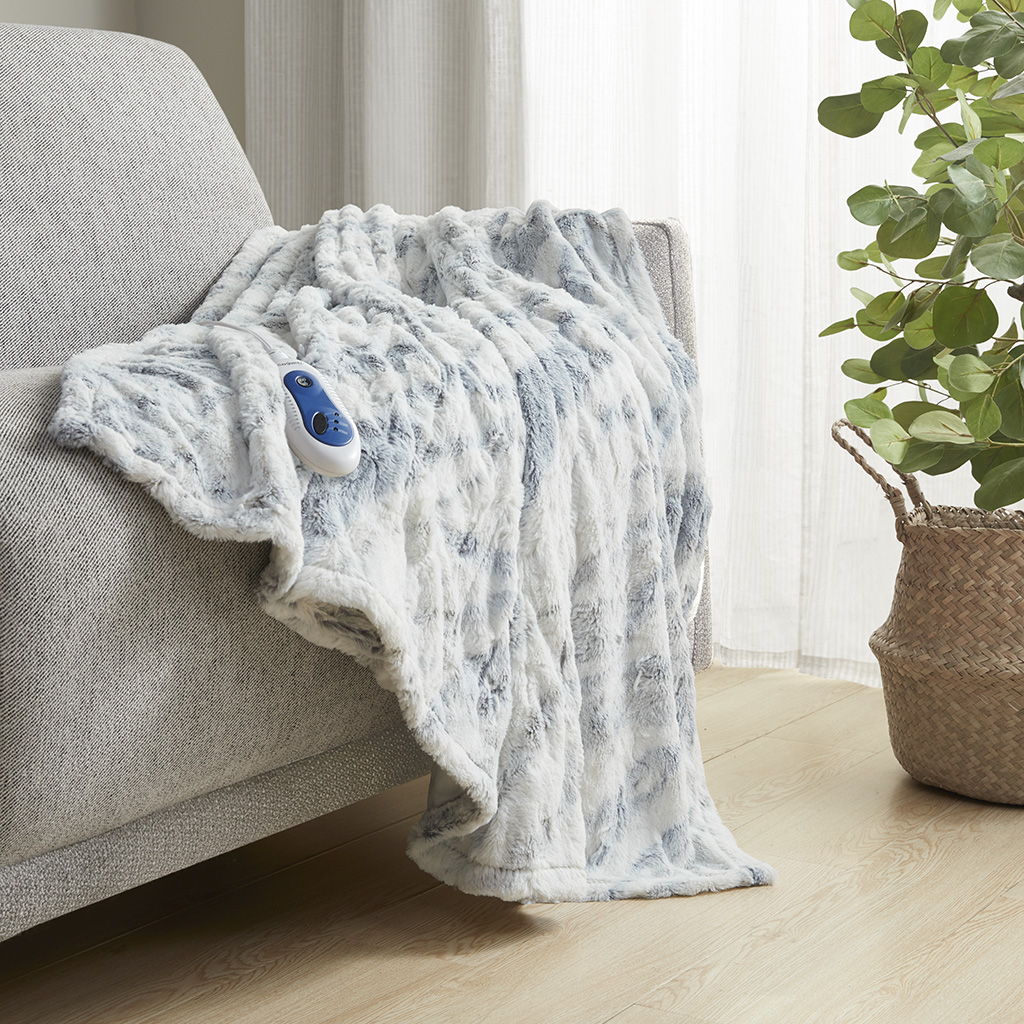 Zuri - Oversized Faux Fur Heated Throw - Gray/Blue