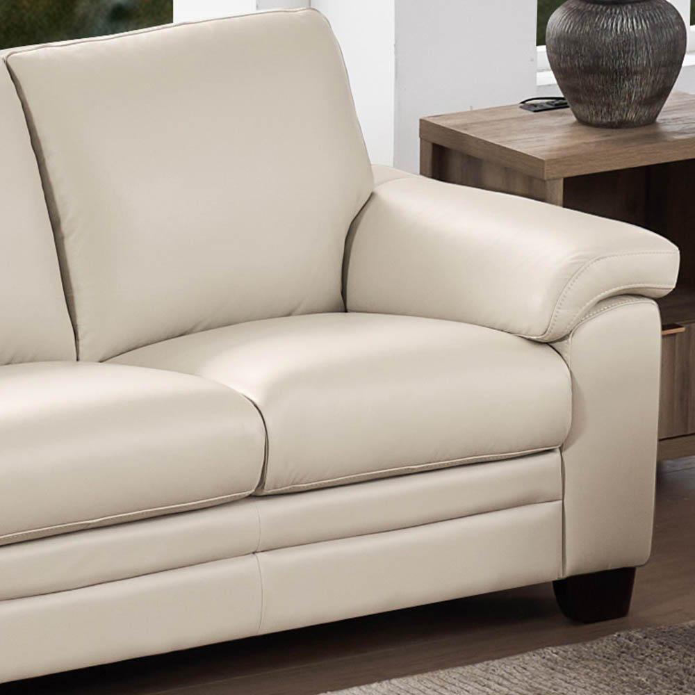 Magnum - Leather Loveseat