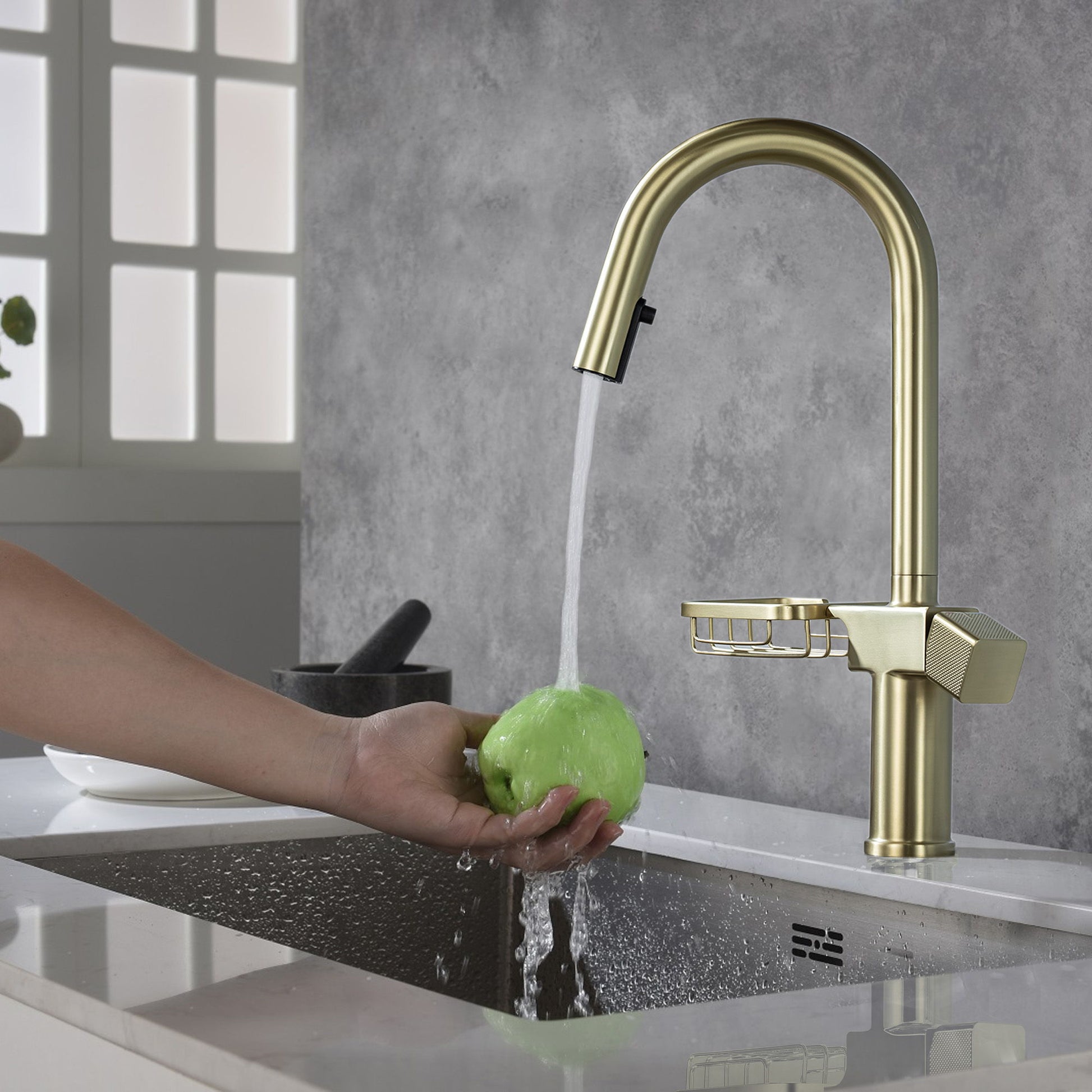 Cincosky - High Arc Pull Down Kitchen Faucet, Single Hole Daily Nest