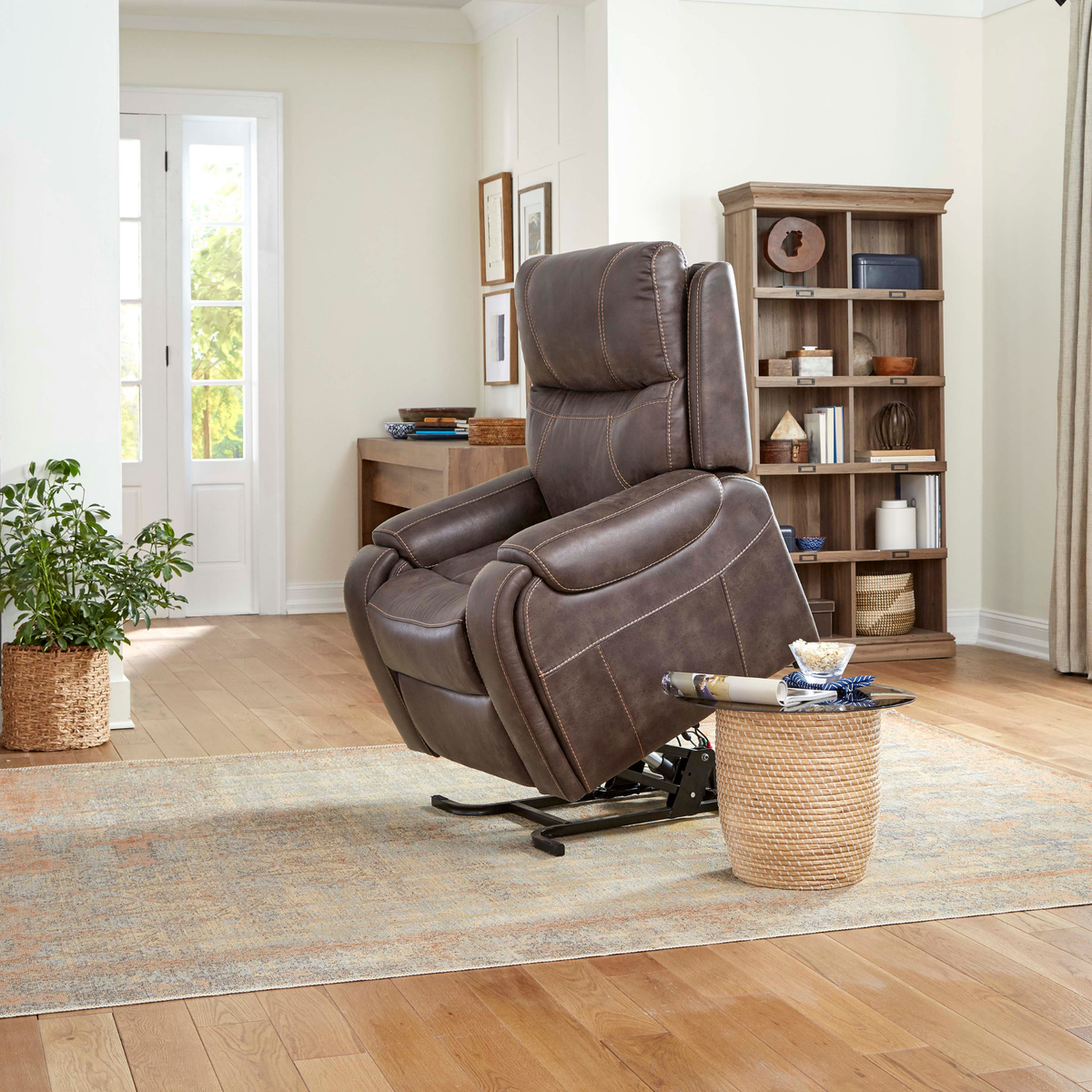 UltraComfort UC478 Sedona Lift Chair