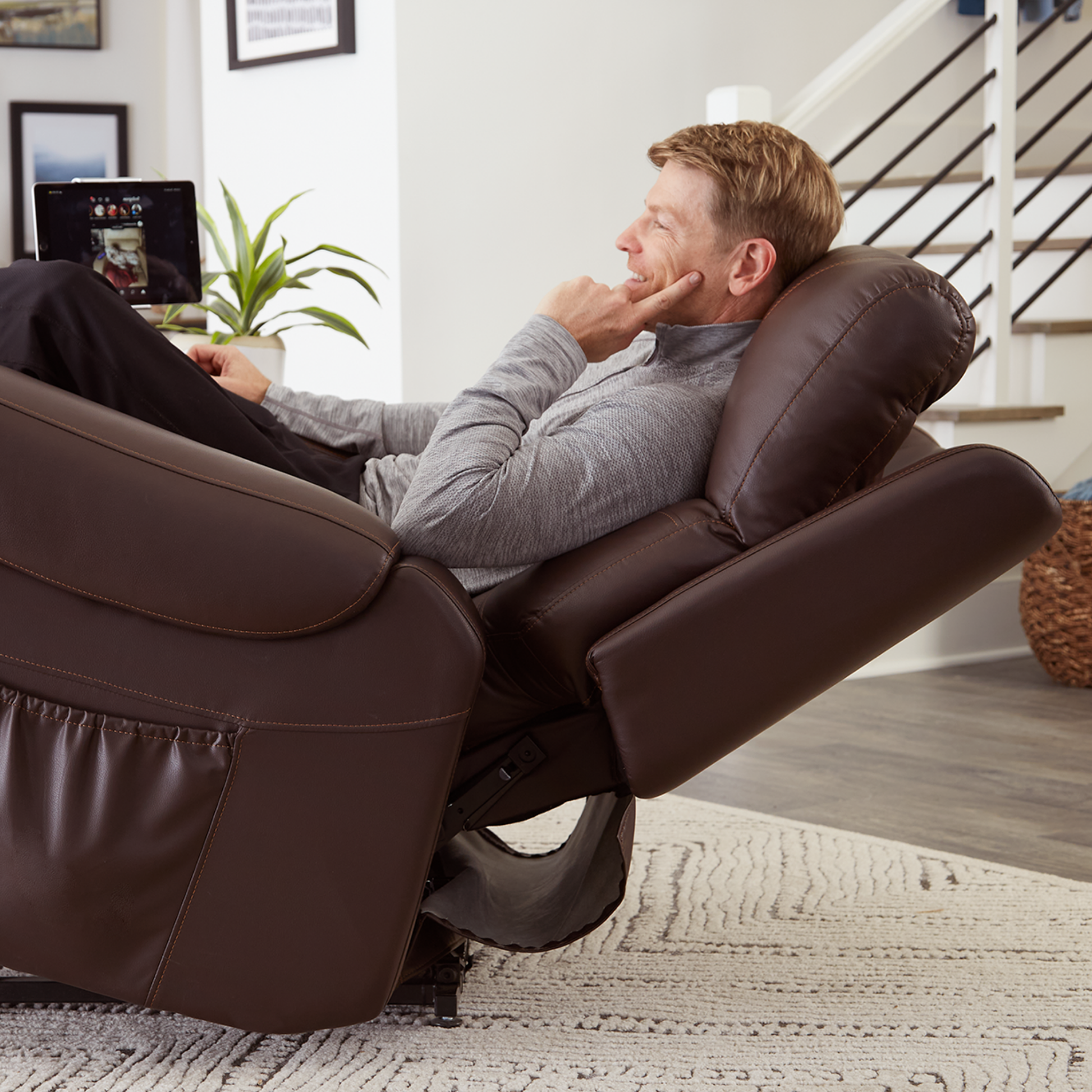 UltraComfort UC671 Power Recliner with Zero Gravity & Lumbar Support UltraComfort
